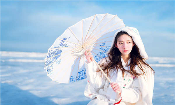 康马试管代怀生子多少钱一个？助孕之路的费用分析与方案选择
