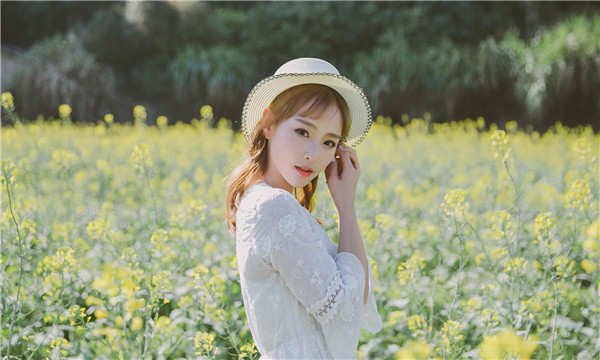 康马标题：想找个女人帮忙生孩子的有效解决方案，助您圆梦家庭